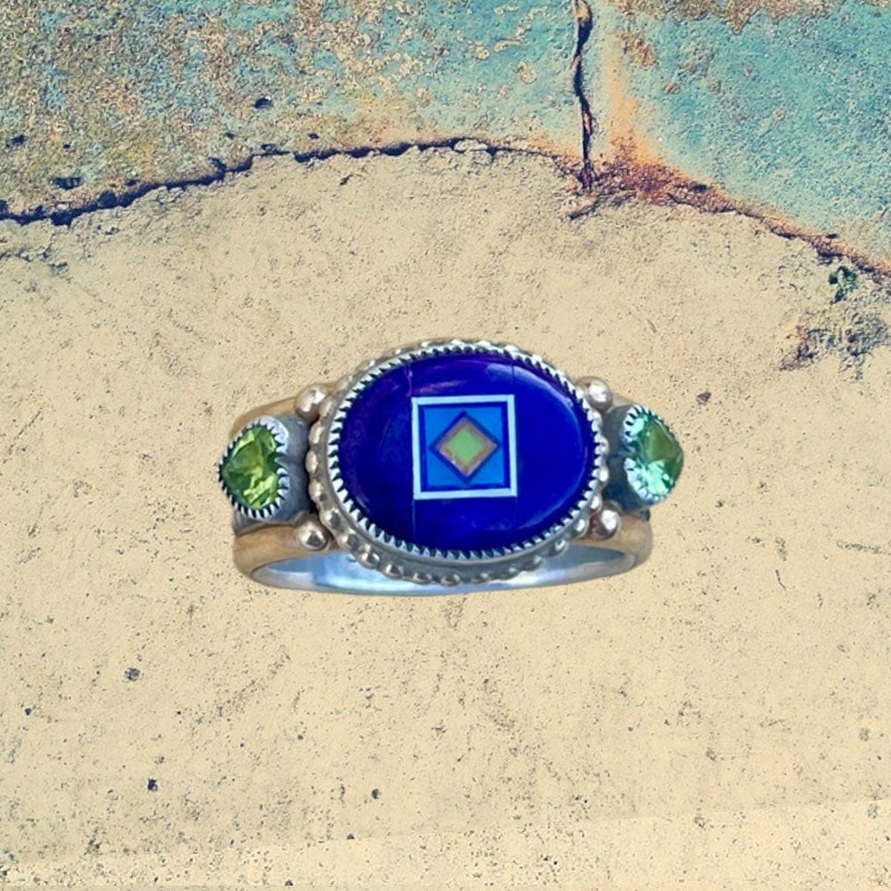 14K Yellow Gold and Sterling Silver Sugilite Oval Inlay with Heart Peridot Ring
