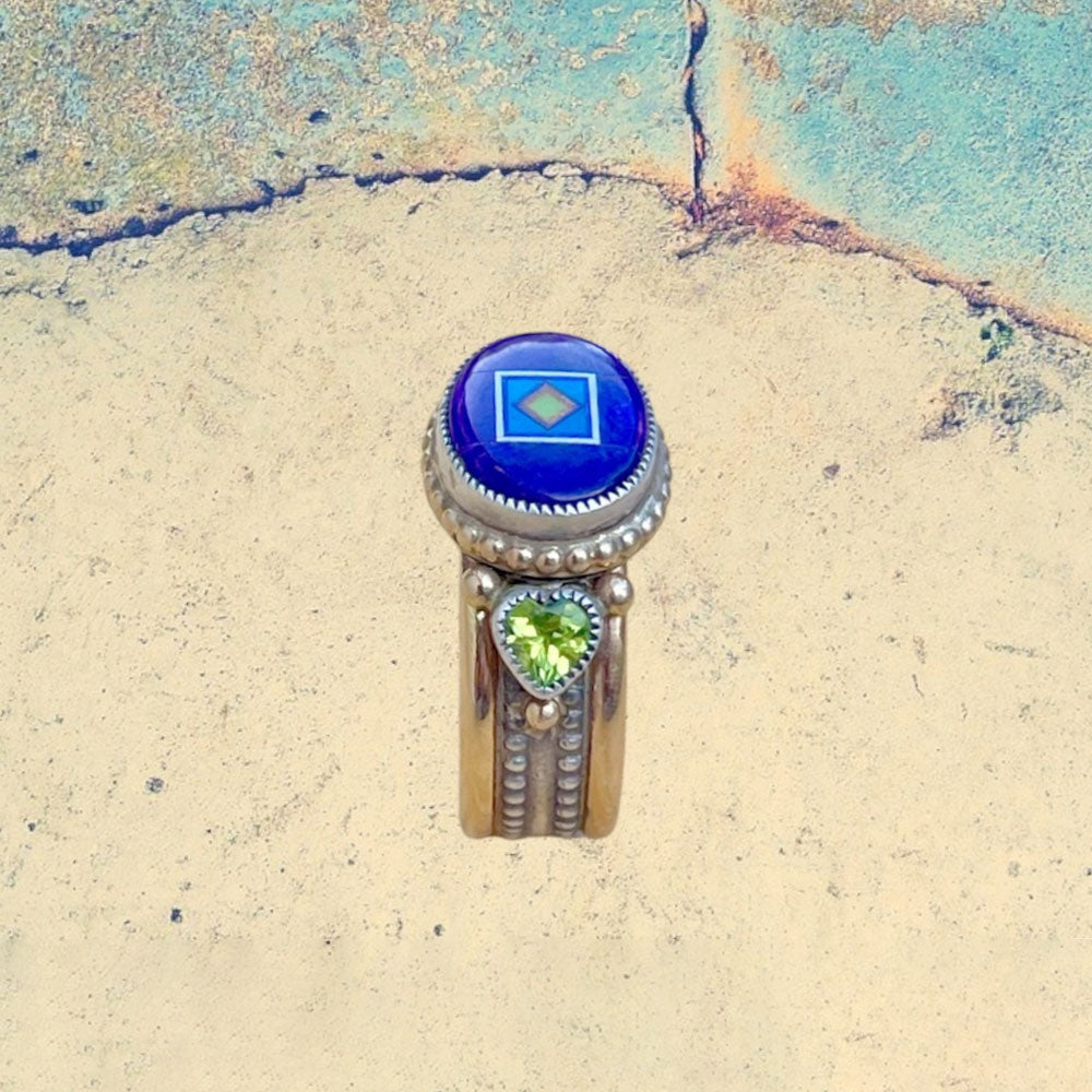 14K Yellow Gold and Sterling Silver Sugilite Oval Inlay with Heart Peridot Ring